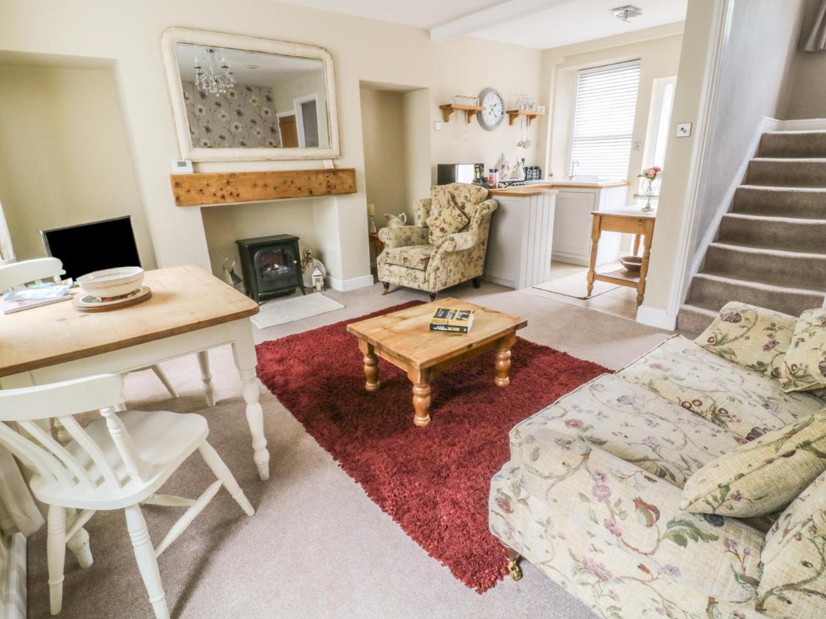 Daisy'S Holiday Cottage Skipton Exterior photo